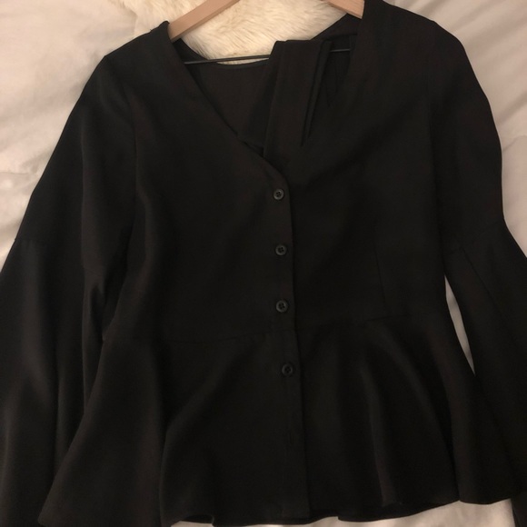 Vetta Capsule Romantic Blouse - Picture 5 of 5